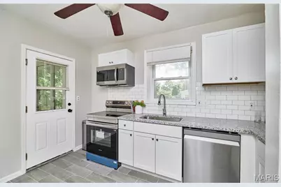 6525 Bartmer, University City, MO 63130 - Photo 21