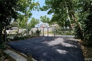 6525 Bartmer, University City, MO 63130 - Photo 59