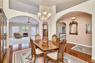 134 Huntington Crossing Dr, Saint Peters, MO 63376 - Photo 13