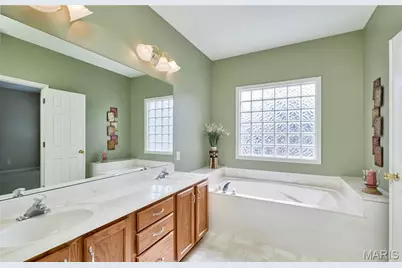 134 Huntington Crossing Drive, Saint Peters, MO 63376 - Photo 43
