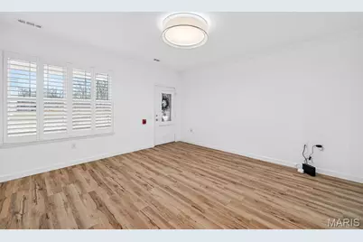 227 W Monroe Avenue #104, Saint Louis, MO 63122 - Photo 9