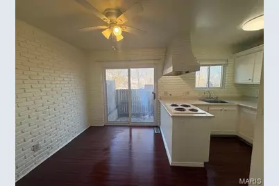 1278 North and South Road #1278, Saint Louis, MO 63130 - Photo 3