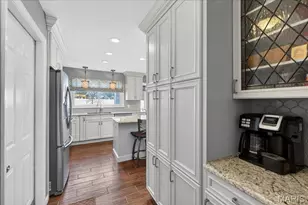 10520 Hackamore Ln, Saint Louis, MO 63128 - Photo 15