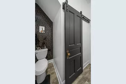 917 N 5th Street, Saint Charles, MO 63301 - Photo 15