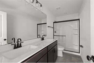 246 Noser Drive, Florissant, MO 63031 - Photo 3