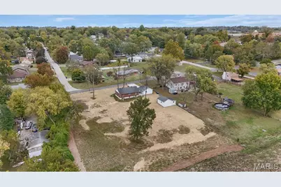 316 Harding Avenue, Maryland Heights, MO 63043 - Photo 27