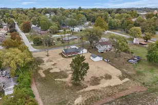 316 Harding Ave, Maryland Heights, MO 63043 - Photo 27