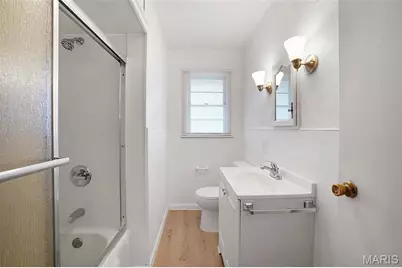 316 Harding Avenue, Maryland Heights, MO 63043 - Photo 15
