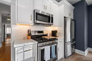 451 W Jackson Rd, Webster Groves, MO 63119 - Photo 17