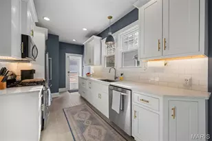 451 W Jackson Rd, Webster Groves, MO 63119 - Photo 15