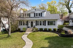 451 W Jackson Rd, Webster Groves, MO 63119 - Photo 3