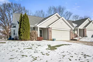 6 Quiet Meadow Ct, Saint Peters, MO 63376 - Photo 3