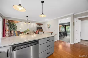 21 Ravenwood Ct, Lake Saint Louis, MO 63367 - Photo 29