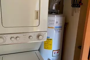 1021 Adworth Dr, Mehlville, MO 63125 - Photo 9