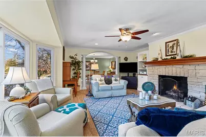 419 Gabriel Drive, Kirkwood, MO 63122 - Photo 9