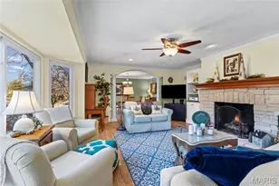 419 Gabriel Dr, Kirkwood, MO 63122 - Photo 9