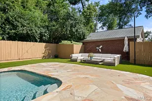 20 Ridgemoor Dr, Clayton, MO 63105 - Photo 65