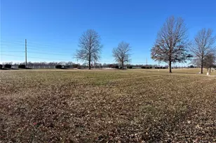 408 Westridge Dr, Troy, MO 63379 - Photo 1