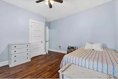 9533 Gentry Avenue, Saint Louis, MO 63125 - Photo 13