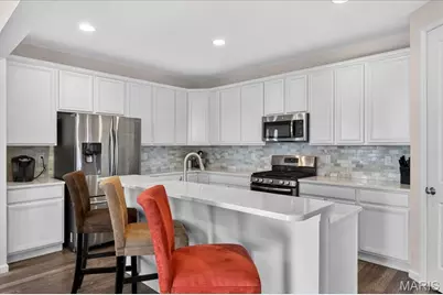 1001 Kilderkin Way, Saint Charles, MO 63301 - Photo 3