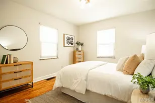 9105 Southview Ln, Saint Louis, MO 63123 - Photo 9