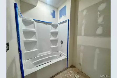 4727 Walnut Creek Drive, Palmyra, MO 63461 - Photo 9