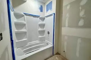 4727 Walnut Crk Dr, Palmyra, MO 63461 - Photo 9