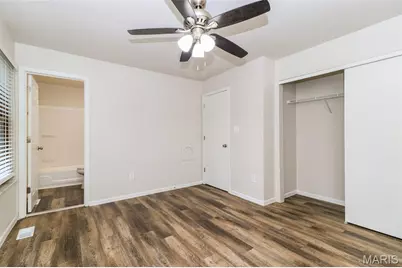 11625 Latonka Trl, Florissant, MO 63033 - Photo 9