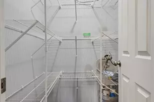 3031 Bluffwood Dr, Saint Charles, MO 63301 - Photo 29