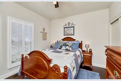935 Ridgepointe Place Circle, Lake Saint Louis, MO 63367 - Photo 7