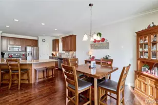 935 Ridgepointe Pl Cir, Lake Saint Louis, MO 63367 - Photo 19