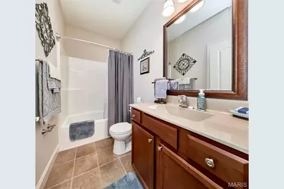935 Ridgepointe Place Circle, Lake Saint Louis, MO 63367 - Photo 9
