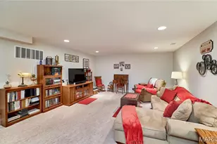 935 Ridgepointe Pl Cir, Lake Saint Louis, MO 63367 - Photo 41