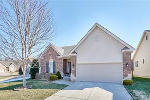 935 Ridgepointe Pl Cir, Lake Saint Louis, MO 63367 - Photo 3
