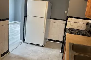 1947 Raft Dr, Normandy, MO 63133 - Photo 9