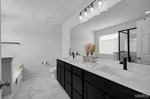 16737 River Stone Dr, Florissant, MO 63031 - Photo 31