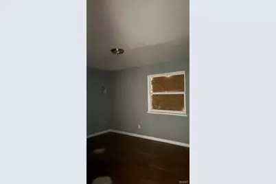 10040 Monarch Drive, Saint Louis, MO 63136 - Photo 11