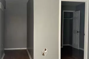 10040 Monarch Dr, Saint Louis, MO 63136 - Photo 5