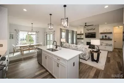 102 Prominence Point Court, Wentzville, MO 63385 - Photo 5