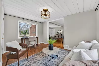 954 Rochdale Drive, Kirkwood, MO 63122 - Photo 9