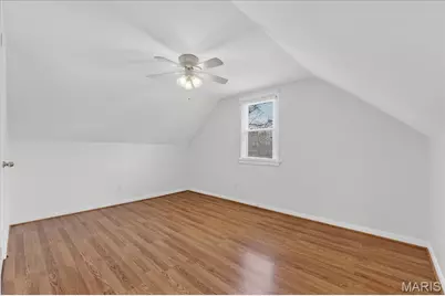 954 Rochdale Drive, Kirkwood, MO 63122 - Photo 13