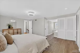 509 Parkwoods Ave, Kirkwood, MO 63122 - Photo 13