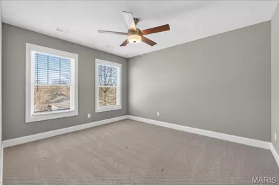 1025 Barry Court, Kirkwood, MO 63122 - Photo 25