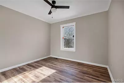 3915 Schiller Place, Saint Louis, MO 63116 - Photo 9