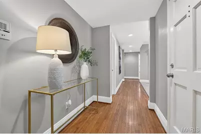 7542 Wydown Boulevard #A, Clayton, MO 63105 - Photo 7