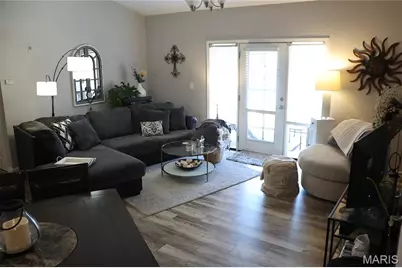 885 Forest Avenue #303, Valley Park, MO 63088 - Photo 3