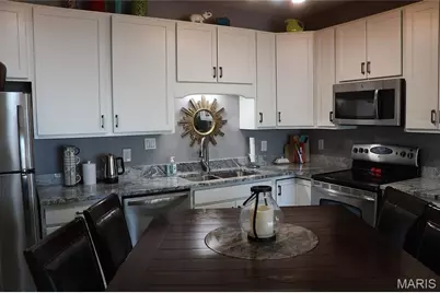 885 Forest Avenue #303, Valley Park, MO 63088 - Photo 7