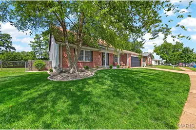 693 Rustic Valley Drive, Ballwin, MO 63021 - Photo 3