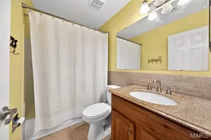 693 Rustic Valley Dr, Ballwin, MO 63021 - Photo 25