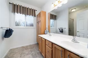 644 Falconcrest Dr, Lake Saint Louis, MO 63367 - Photo 29